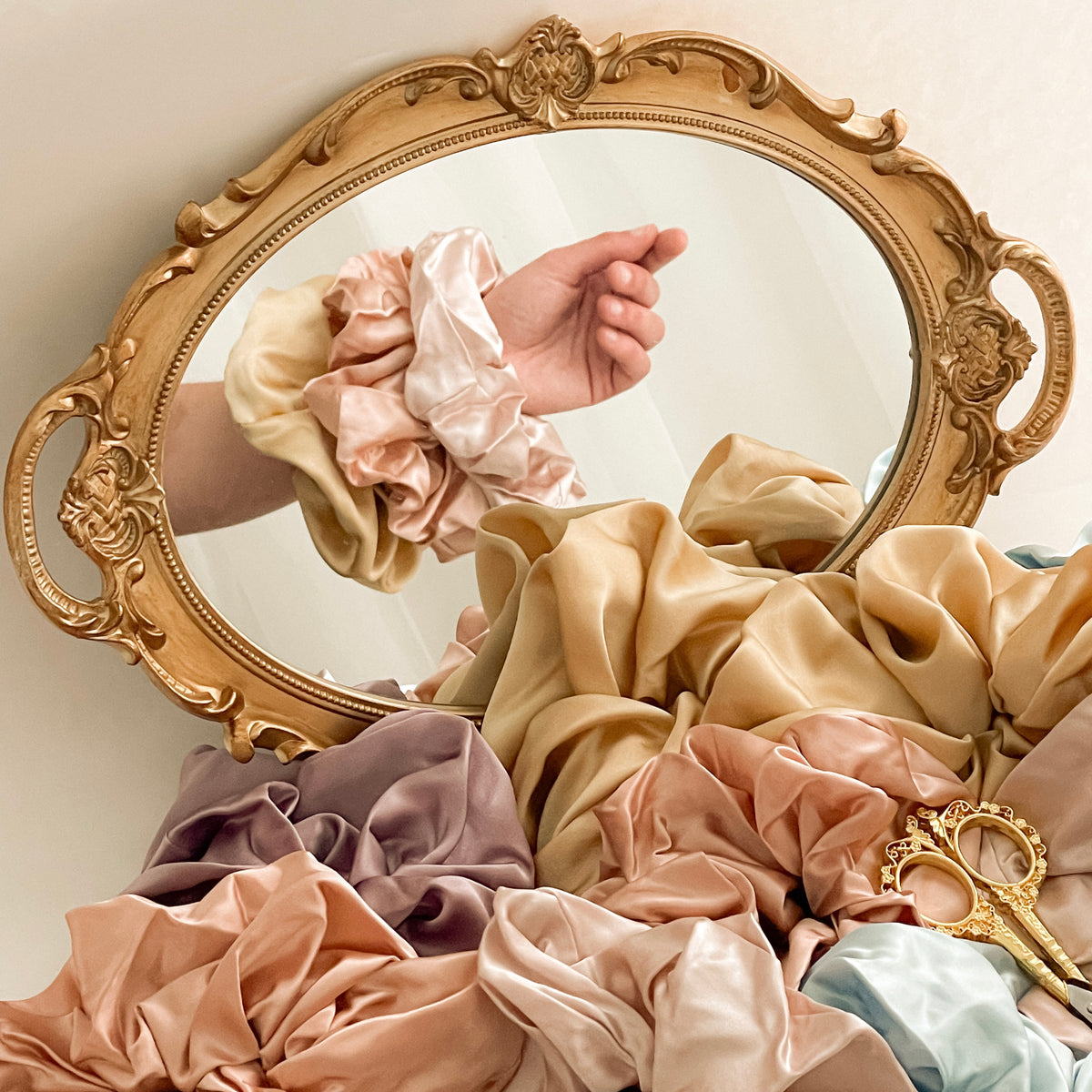 Silk Scrunchie - Rose Gold L